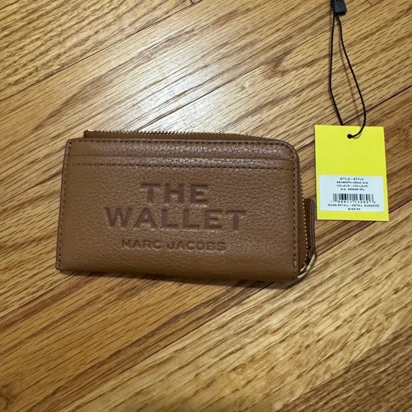 Marc Jacobs Brown Pebbled Leather Duffle Satchel with Wallet and Branded Strap - Picture 10 of 12